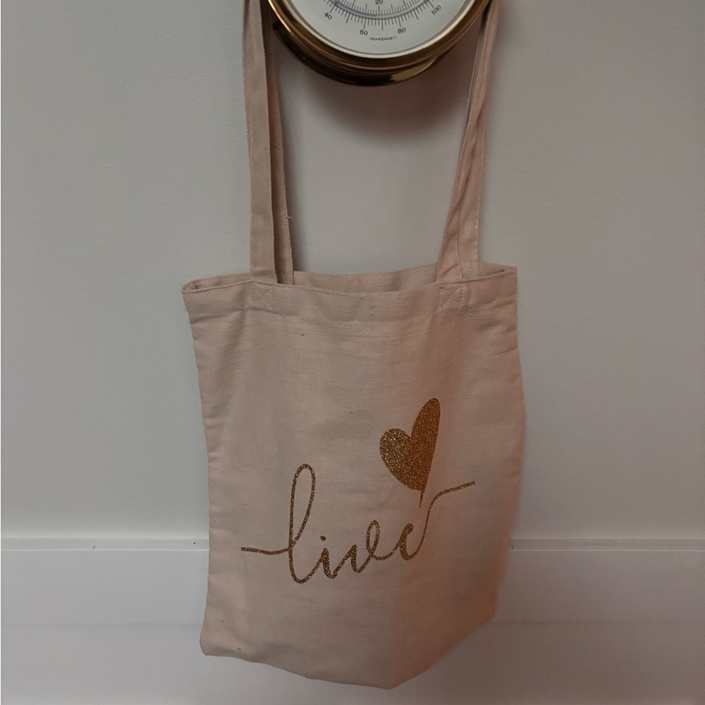 Live Heart Beige Tote Bag
